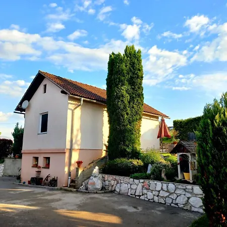 Ferienhaus Kaerntnergmiat Feldkirchen in Kärnten Exterior photo